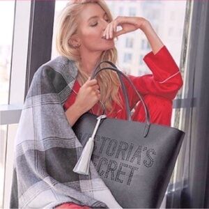 NWT‎ Victoria's Secret Limited Edition Tote